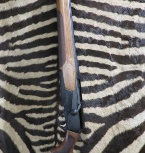 Carabine linéaire BROWNING MARAL 4X Hunter Pistol Wood GAUCHER grade 2 cal.9,3x62 canon 53cm