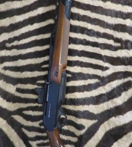 Carabine WINCHESTER SXR Vulkan cal.300wm canon 53 cm - point rouge HAWKE et bande de battue