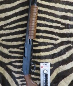 Fusil à pompe WINCHESTER SXP Trench Rifled Bois cal.12/76 canon 61 cm rayé.