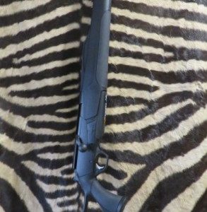 Carabine BROWNING Maral 4X Hunter Thumbole Compo Adjust full black cal.30-06 ca.53 cm