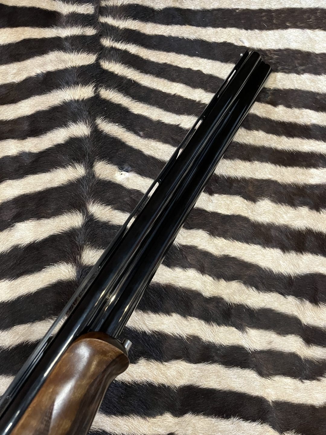 Fusil Caesar Guerini Magnus Light faux corps Ergal cal.20/76 - ca.68cm - 5 chokes - mallette – Image 6