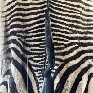 Carabine Browning Maral 4X hunter compo black cal.300win mag gauchère - mallette