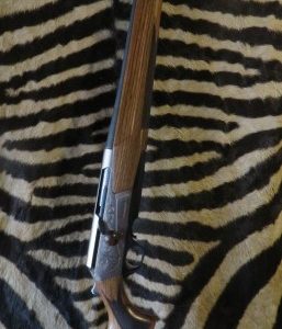Carabine linéaire BROWNING Maral 4X Ultimate cal.30-06 canon 53 cm - crosse Bavarian Gr3 - mallette