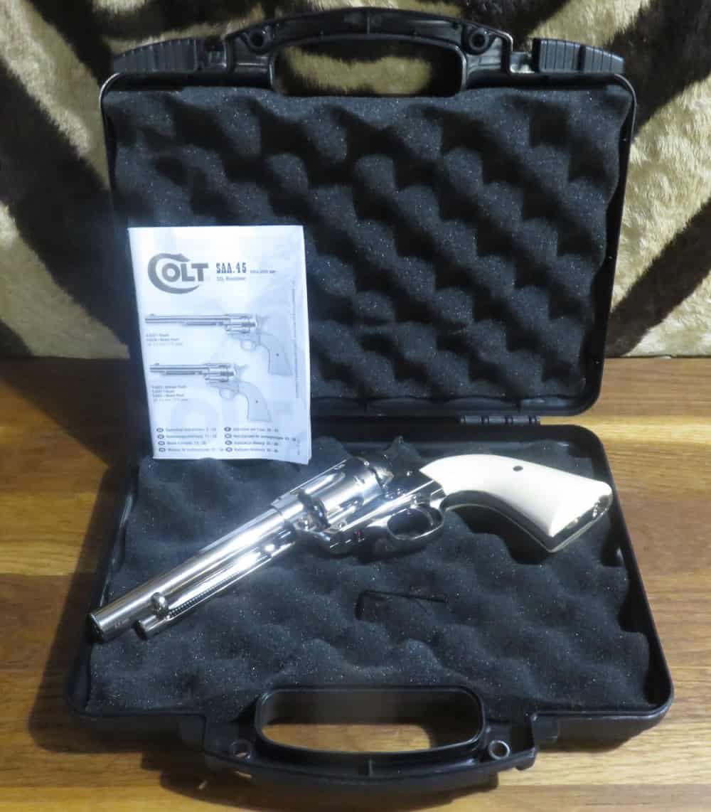 Revolver UMAREX Colt SAA.45 Co2