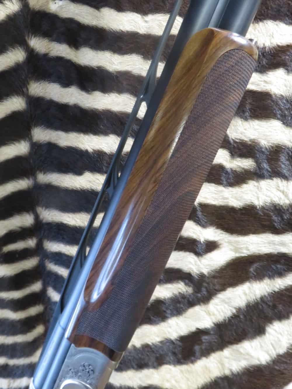 Fusil CAESAR GUERINI Invictus I Ascent TRAP acl.12/70 canons 76 cm 8 chokes bande 1/2 haute – Image 3