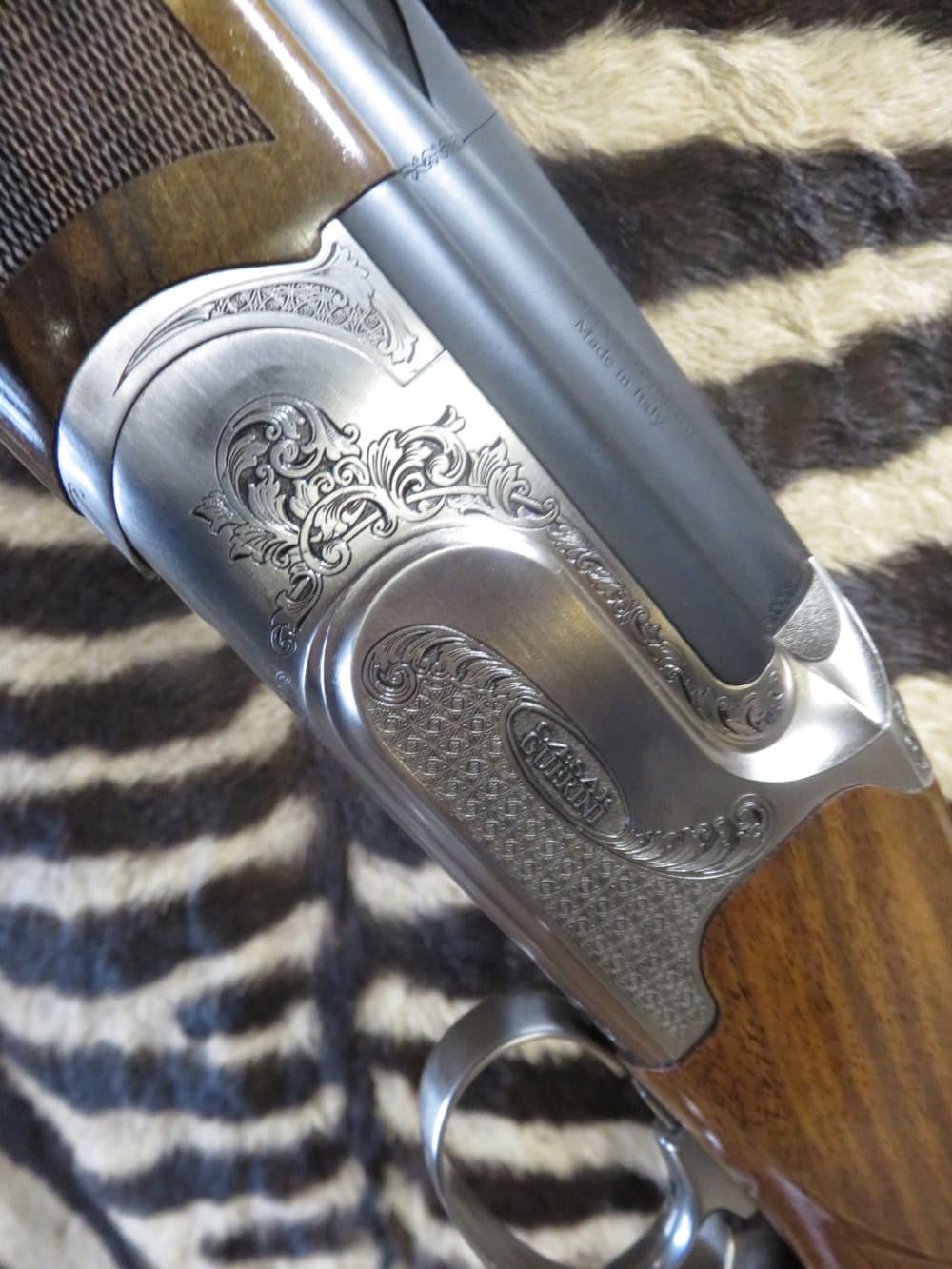 Fusil CAESAR GUERINI Invictus I Ascent TRAP acl.12/70 canons 76 cm 8 chokes bande 1/2 haute – Image 7