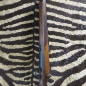 Carabine STEEL Action HM bois grade 4 GAUCHER cal.300wm canon 61 cm fileté
