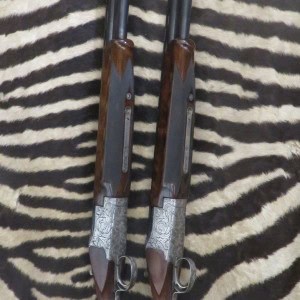 Paire de fusils WINCHESTER Mod.400 cal.12/70 canons 71 cm gravures artisanales