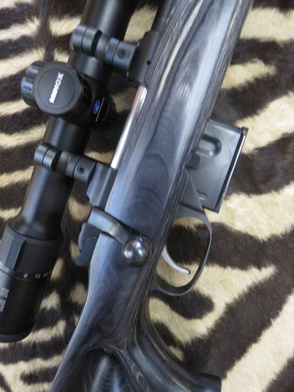 Carabine CZ 527 Varmint cal.222Rem canon mi-lourd 65 cm - silencieux - lunette - mallette – Image 6