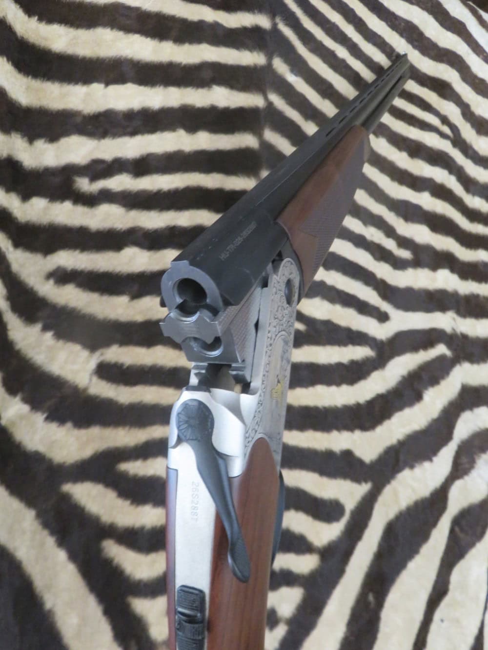 Fusil HUGLU Eagle Gravé cal.410 canons 71 cm 1/4 1/2 - mallette – Image 11