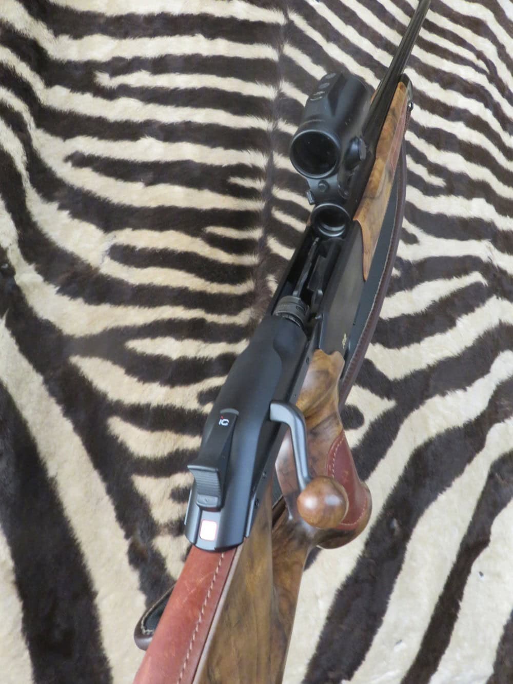 Carabine BLASER R8 Vintage cal.7x64 canon flûté 58 cm avec RD20 – Image 9