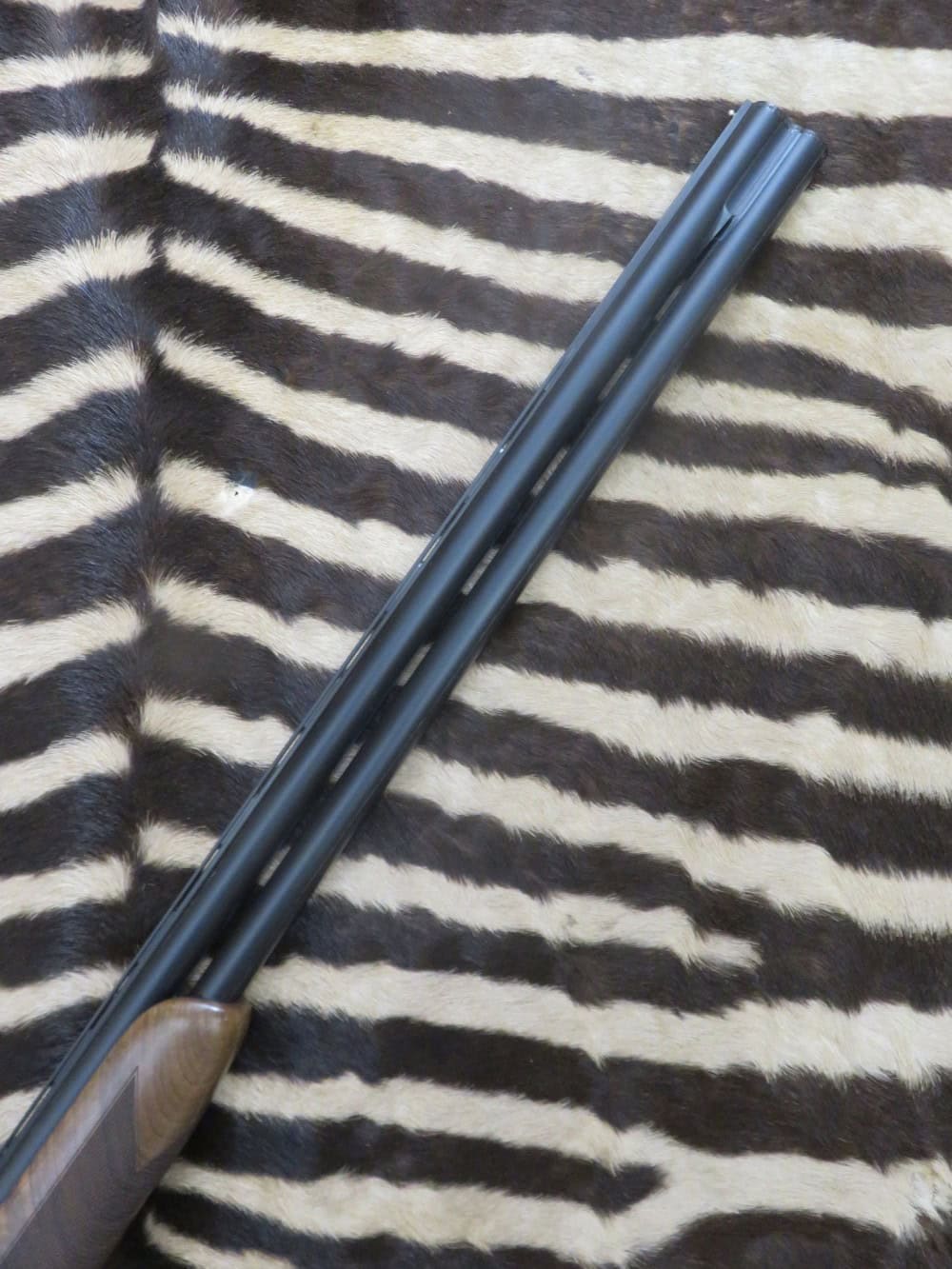 Fusil BERETTA Ultraleggero Silver Alu cal.20/76 canons 71 cm 5 chokes - mallette – Image 2