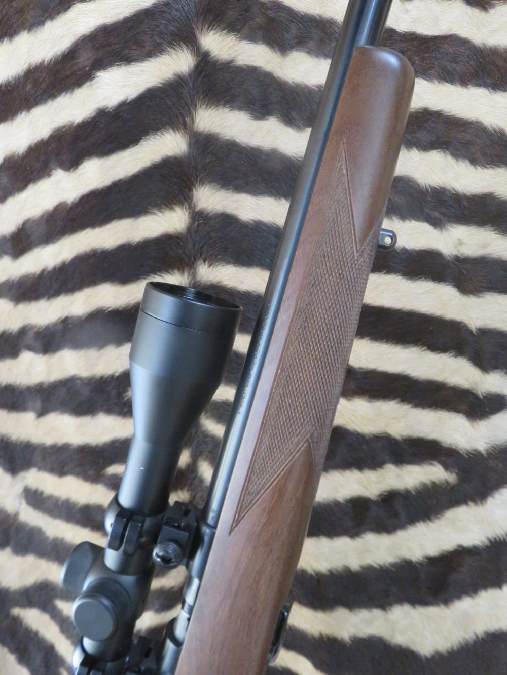 Carabine BROWNING T-Bolt Sporter cal.22lr canon 56 cm - lunette - silencieux – Image 3