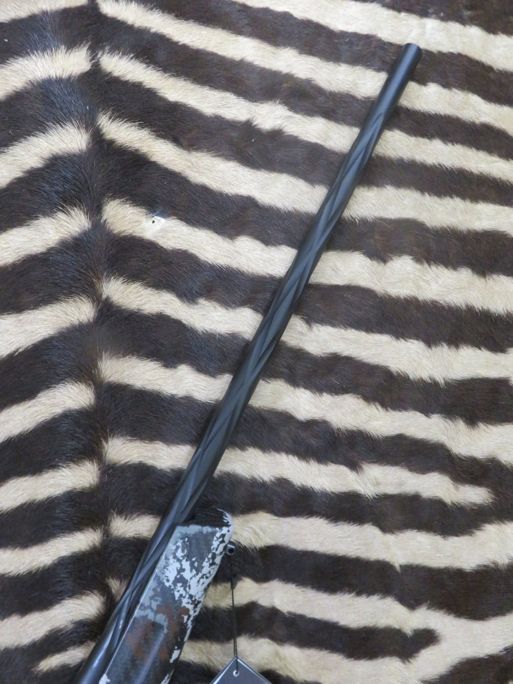 Carabine WEATHERBY Mark V Backcountry Capra Titane cal.240 Wby Mag canon 53 cm fileté – Image 2