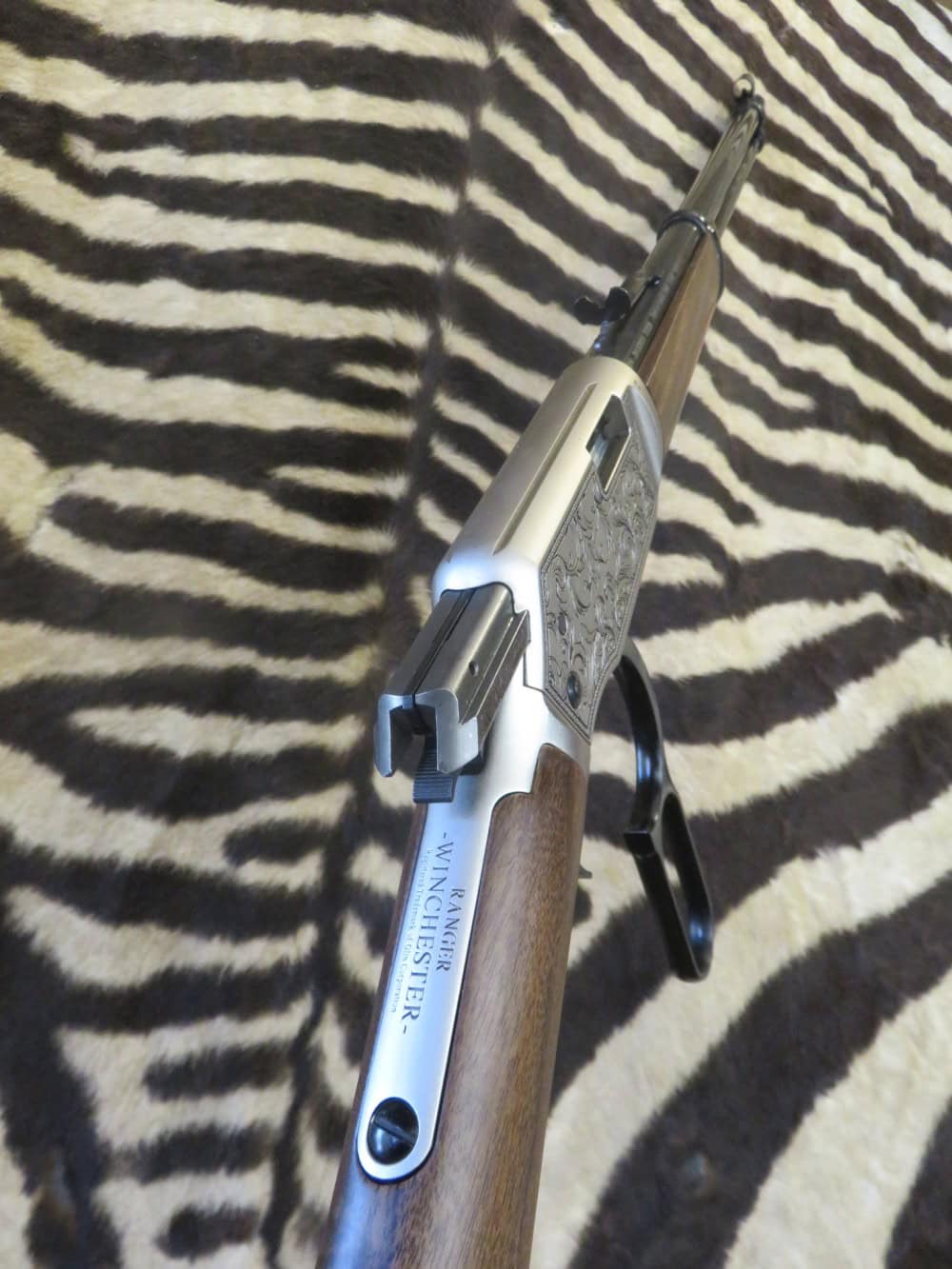 SERIE LIMITEE - Carabine à levier sous garde WINCHESTER Ranger Hight Grade cal.22lr – Image 9