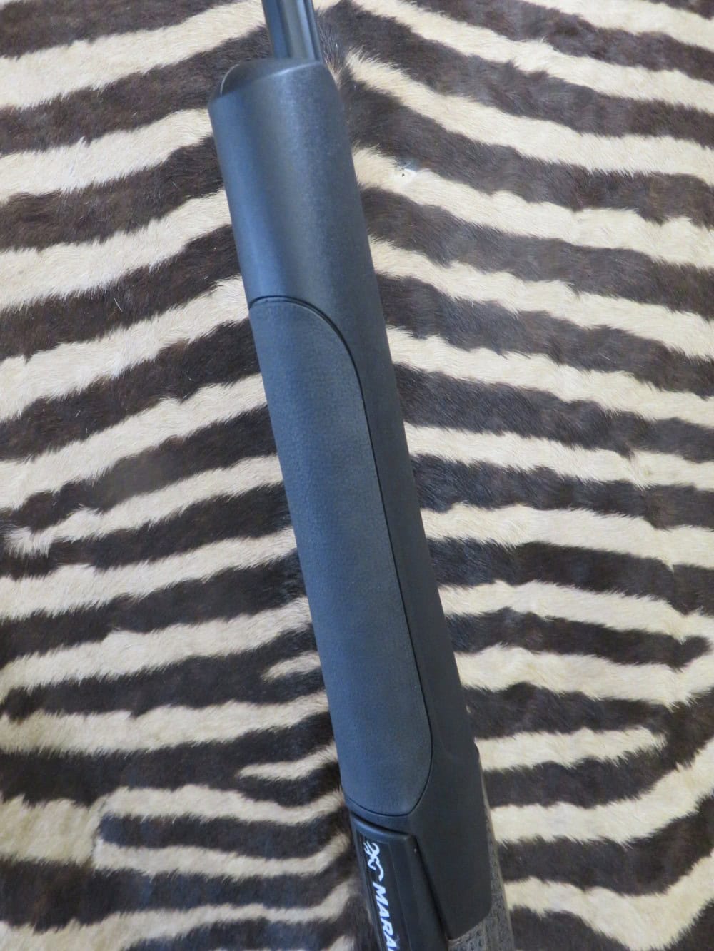 SERIE LIMITEE Carabine BROWNING Maral 4X Platinium Compo Full Black cal.300wm canon 61 cm - mallette – Image 4