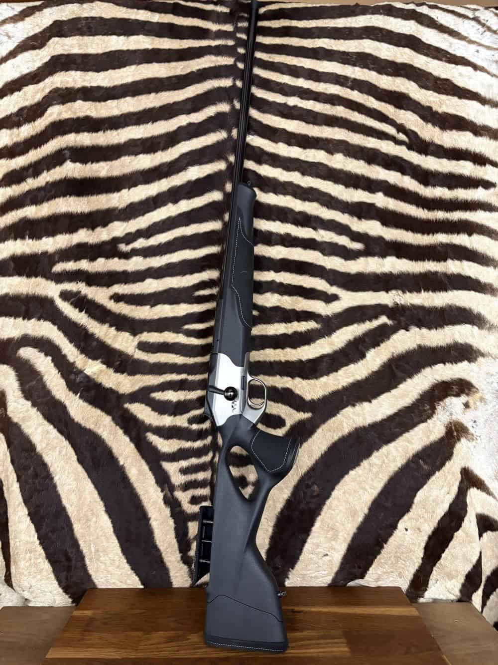 Carabine Blaser R8 Ultimate Silverstone cal.300wm - ca.65cm fluté fileté 15x100