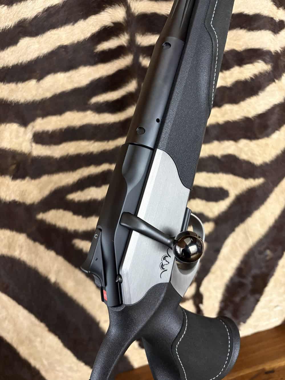 Carabine Blaser R8 Ultimate Silverstone cal.300wm - ca.65cm fluté fileté 15x100 – Image 10