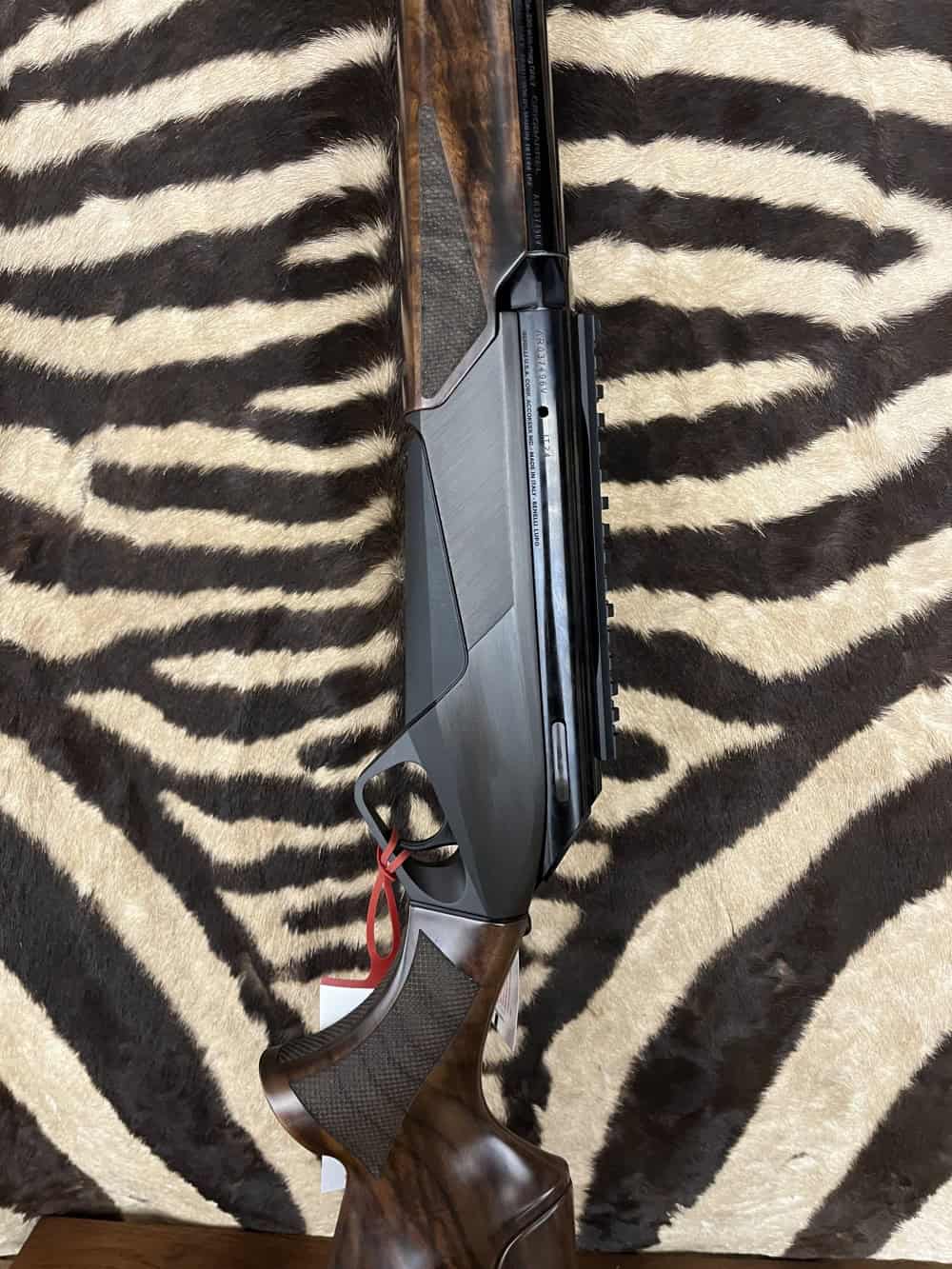 Benelli Lupo Wood Busc Réglable cal.300wm - ca.61cm – Image 6
