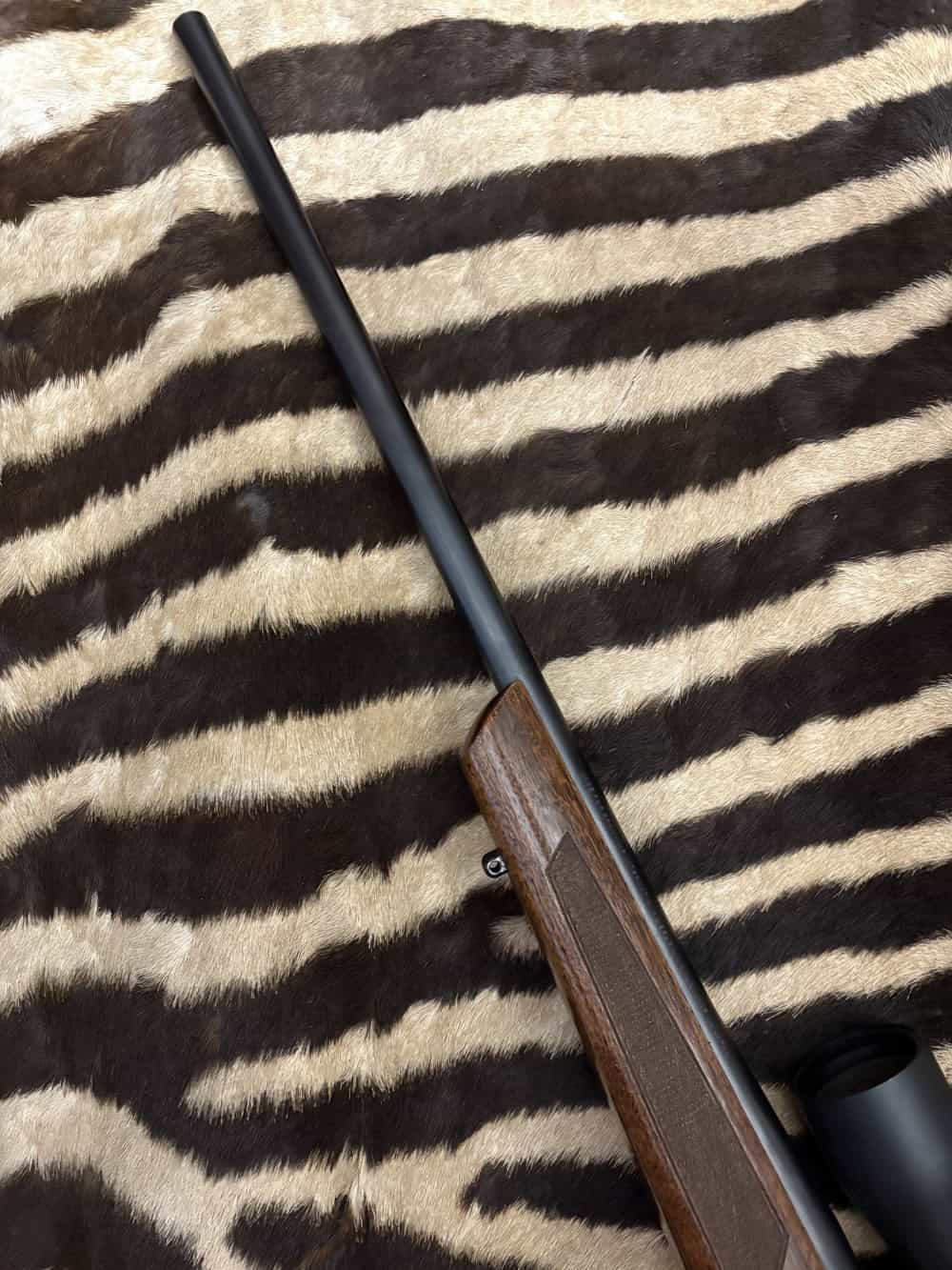 Carabine Browning A-Bolt cal.30-06 ca.54cm Lunette Burris Four X 1.5-6x42 – Image 5